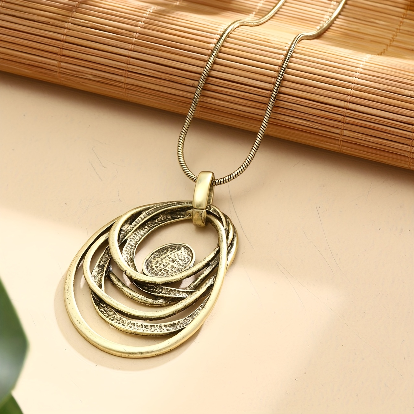 Women's Retro Geometric Necklace and Earring Set, Elegant Gift