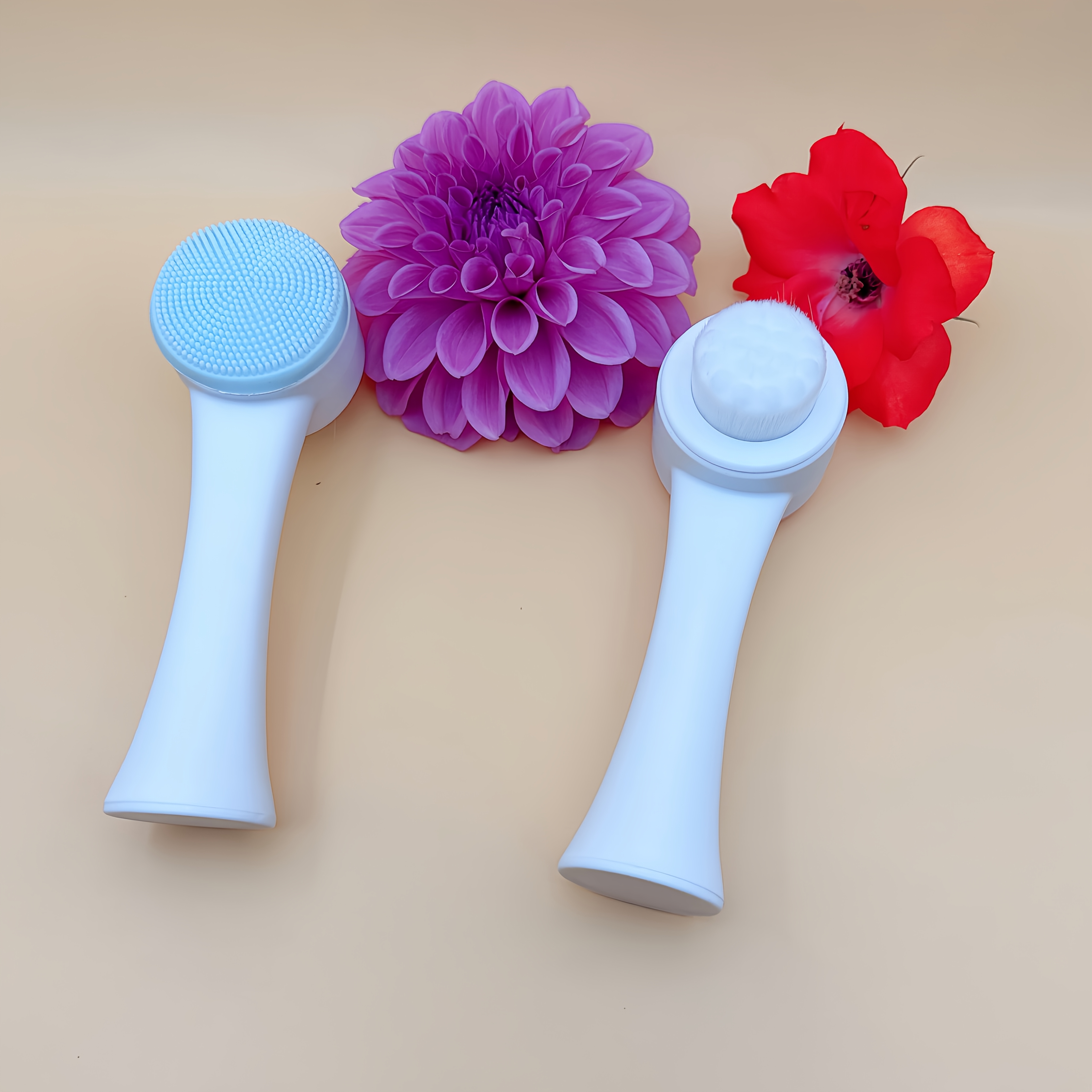 3D Facial Cleansing Brush with Dual Sides, Handheld Exfoliating Scrubber for The Face, Ideal for And Massage, Featuring Soft Hair And Cleanser