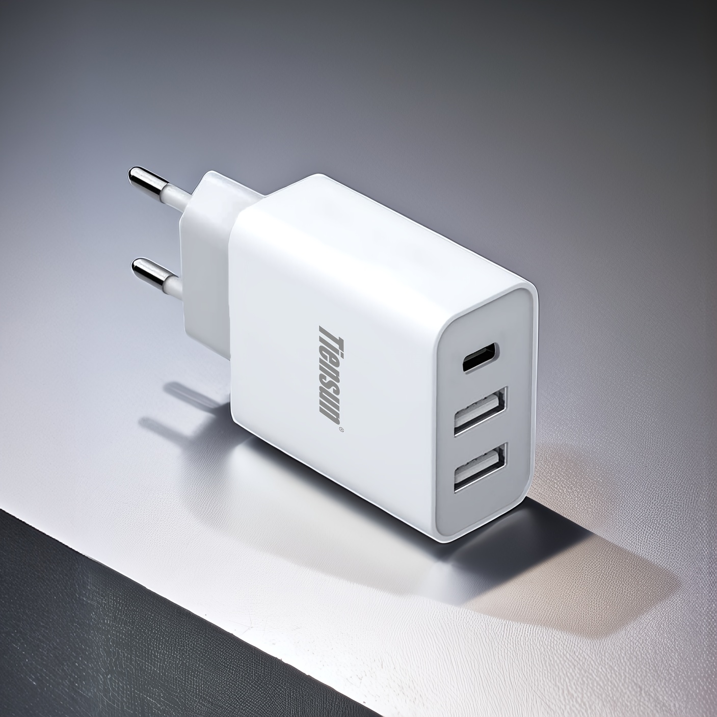 3-port Usb Charger Eu Plug, Charge 3 Devices , 2 Usb- Usb-c Wall Adapter For Phones, Tablets, Earbuds & More