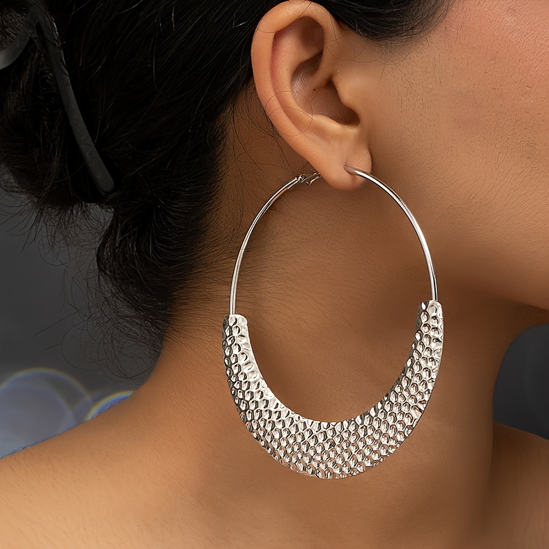 TEMU 1pc Western Fashion Easy Exaggerated Hoop Earrings Temperament All-match Retro Geometric 3d Middle Eastern Individual Trendy Punk Earrings Daily