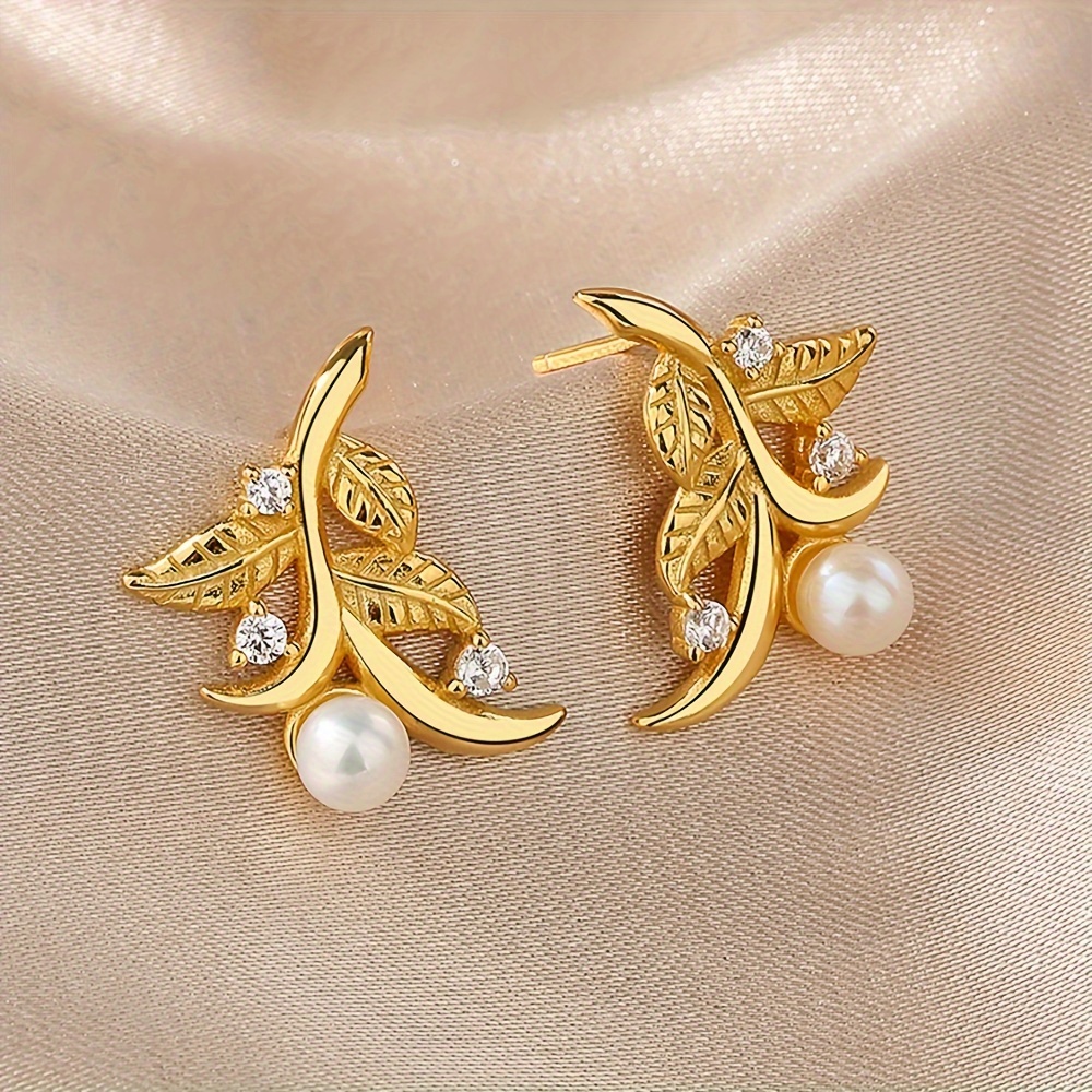 Women's 4-4.5mm Freshwater Pearl Stud Earrings