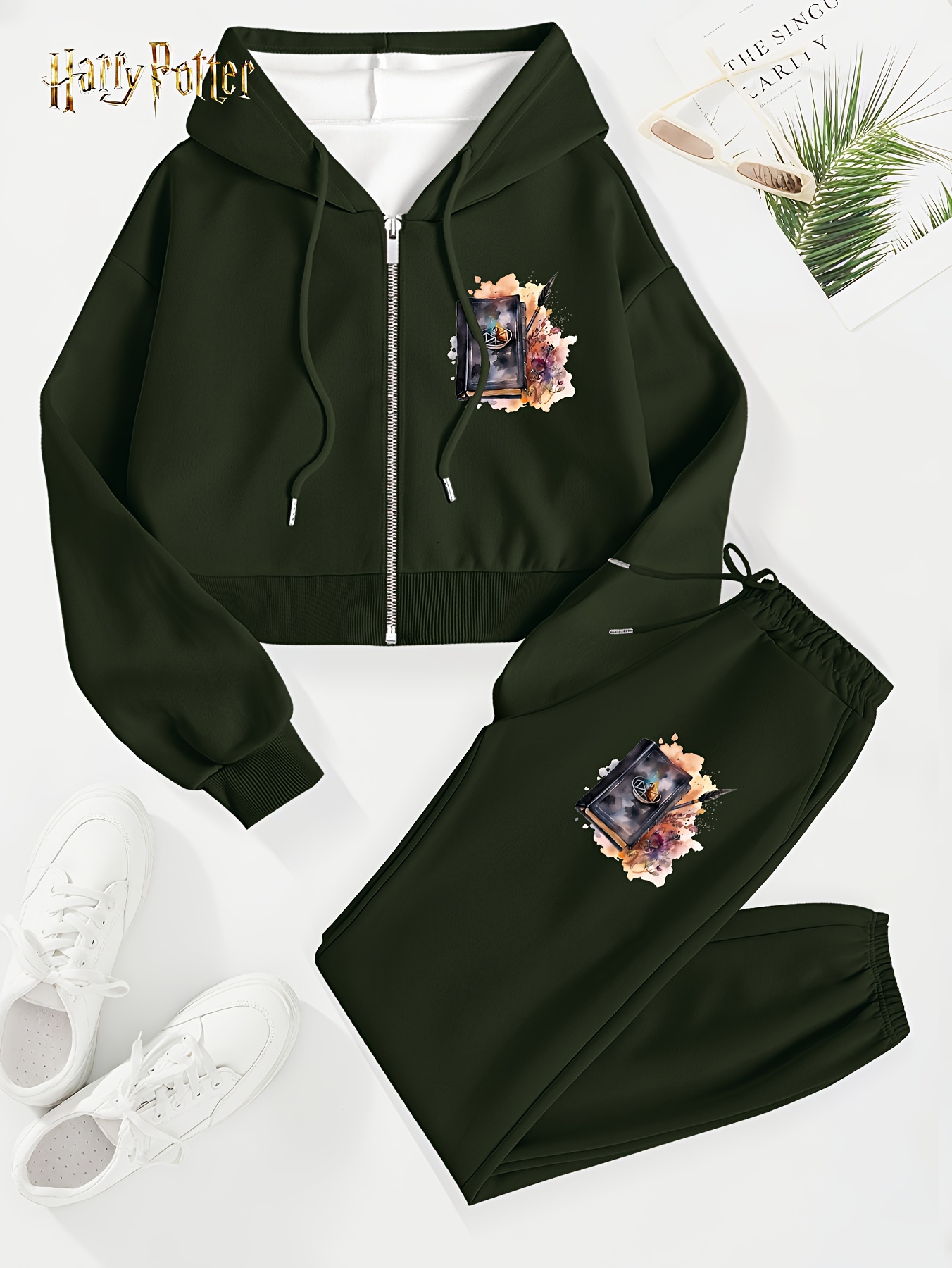 harry potter themed short zip-up hoodie paired with casual sweatpants featuring precise motifs and a hidden hood design, perfect for a comfortable everyday wizarding look. 0