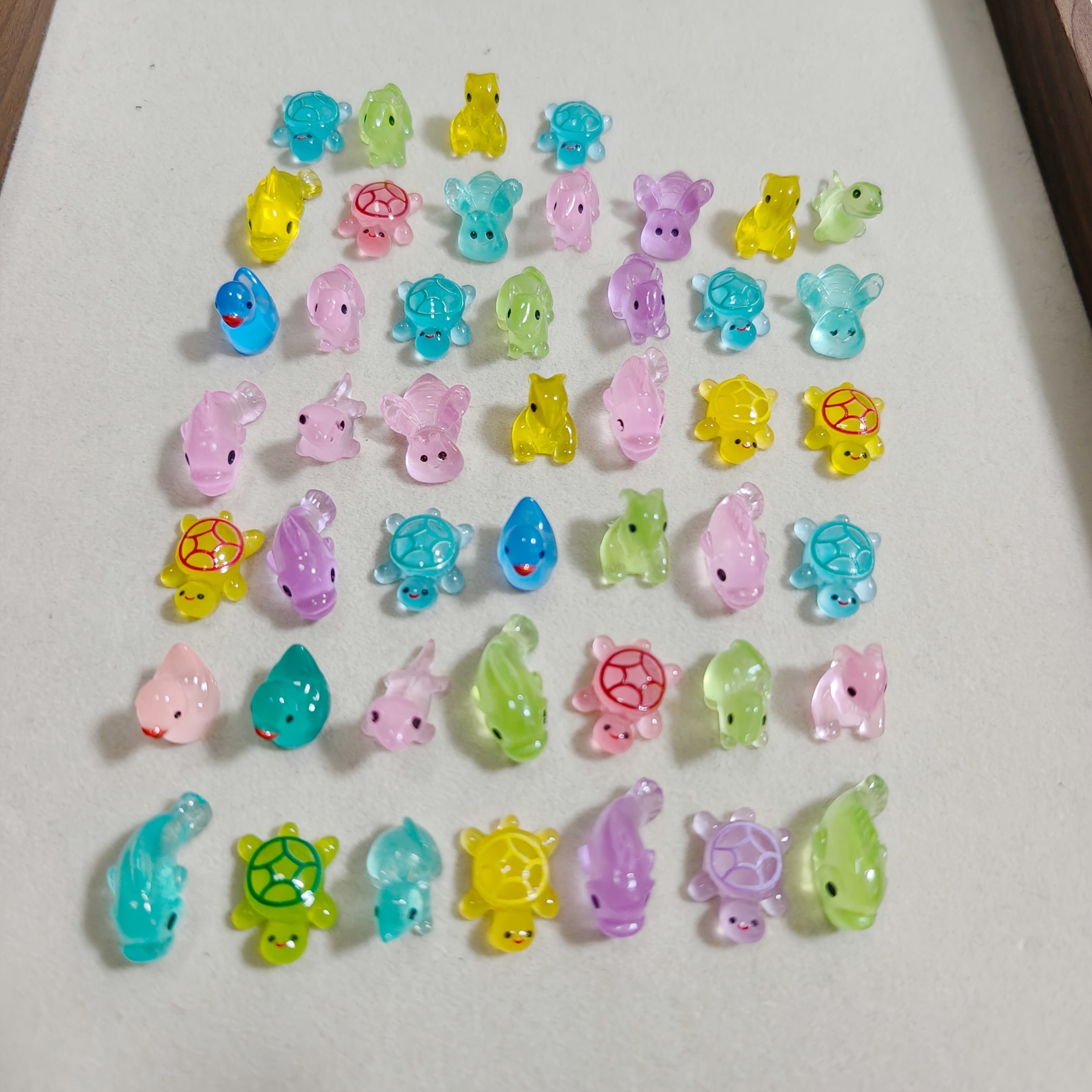 Image of Miniature Resin Animal Figurines, Mini Fairy Garden Decorations, Aquarium And Terrarium Micro-landscape Accessories, Product Colors Are Assorted