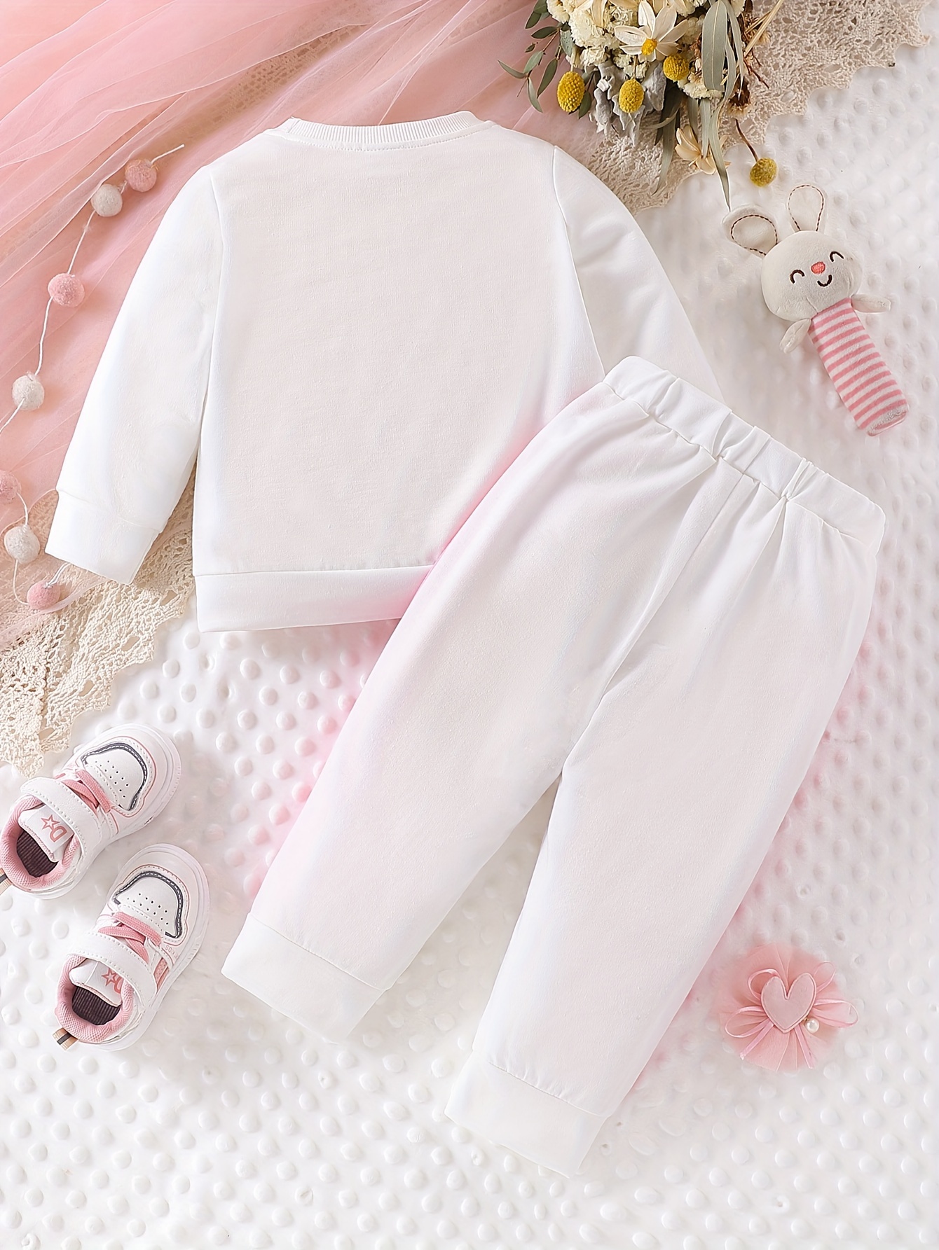 Adorable 'I Love Mom' Letter & Heart Print Knit Fabric T-Shirt and Pants Set for Baby Girls - Cozy Casual Outfit with Elastic Waistband, Perfect for Fall/Winter, Baby Girl Clothes, Perfect for Outdoor