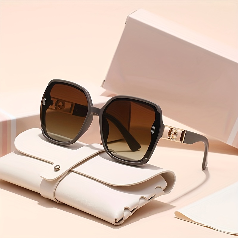 Essential for a Stylish Look! Women's Large Frame Glasses – Retro Korean-Inspired for a Sophisticated No-Makeup Vibe,stocking stuffers