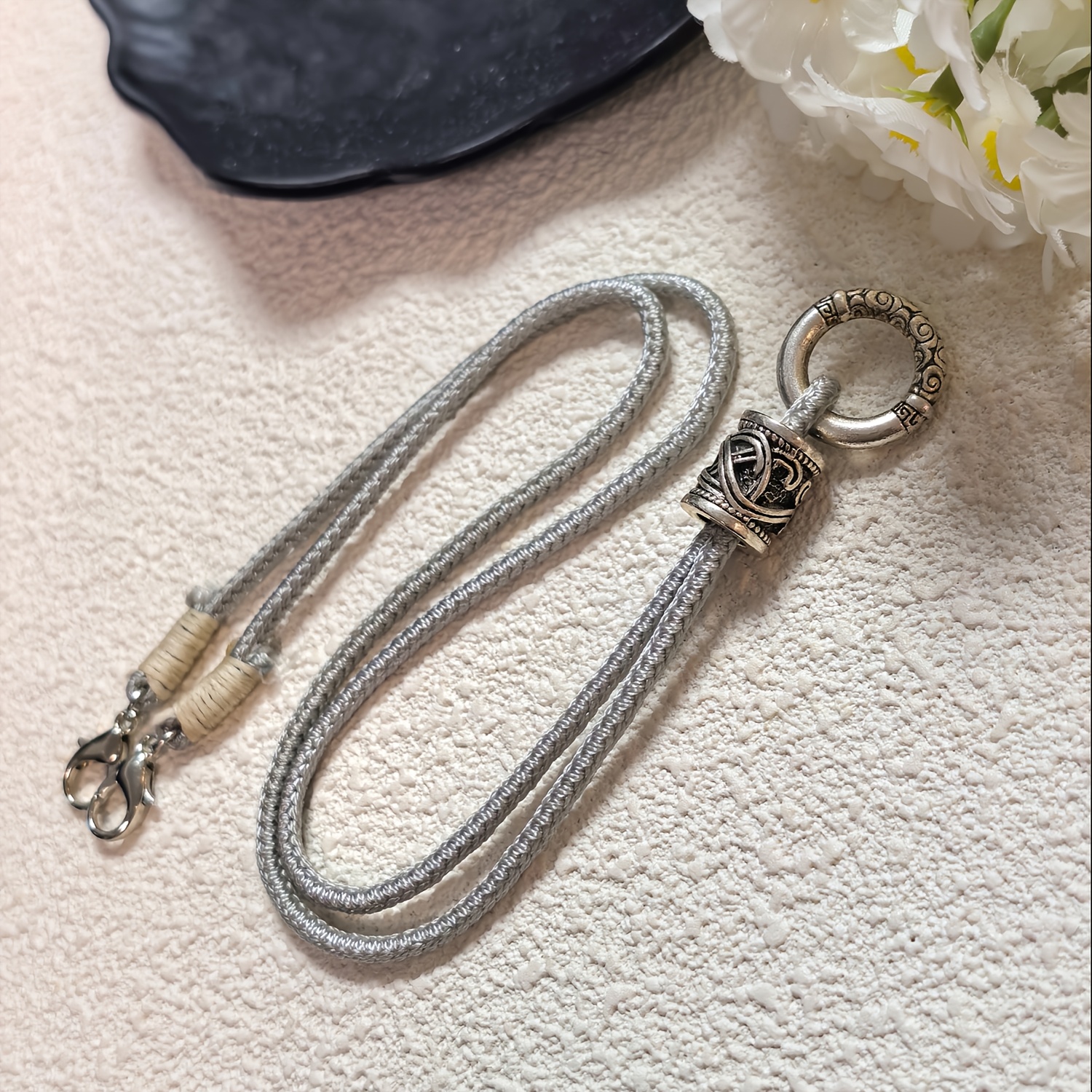 TEMU Chaîne de lunettes tissée argentée rétro vieillie, anneau rond en tube de métal sculpté avec fermoirs double , cordon de cou anti-perte