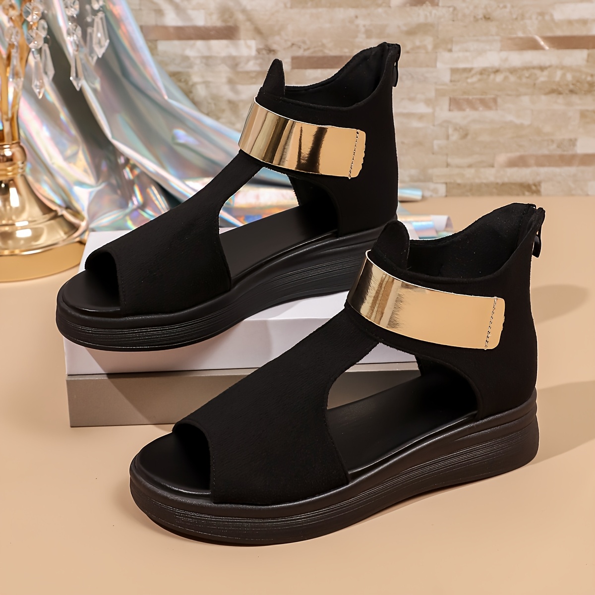 Women's Plus Size Retro Thick Sole Ankle Strap High Heel Sandals