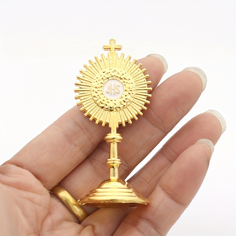 Image of Vintage Golden Metal Ornament - Miniature With Design, Perfect For Diy Photography Props & Living Room Decor - Unique Gift Idea For Christmas, New Year, Or Graduation,halloween