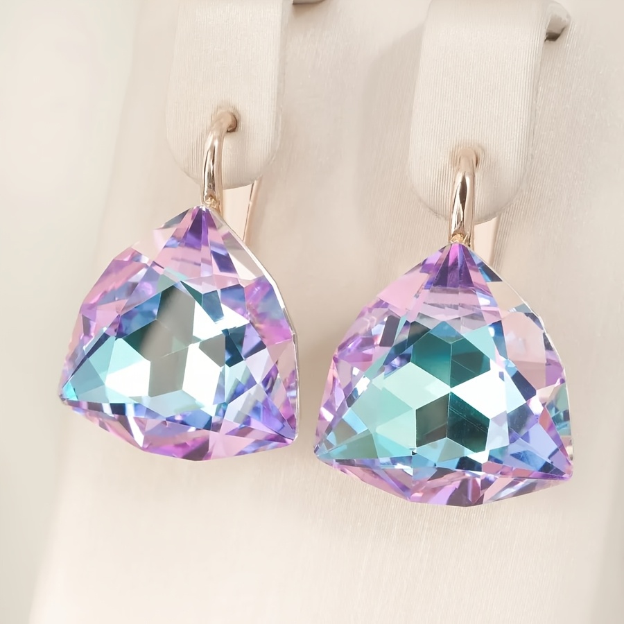 TEMU English A Pair Of Colorful Synthetic Zirconia Triangular Pendant Earrings, Exquisite And Elegant Niche Additions For Women, Suitable For Daily