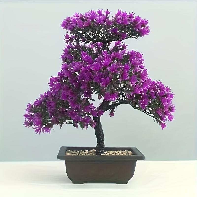 Realistische nepdennenboom met pot