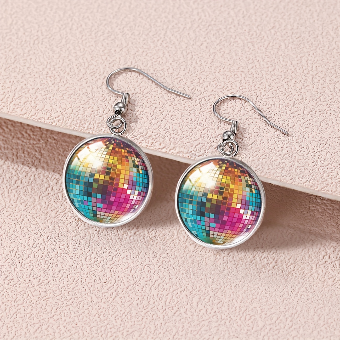 E-shop 1 Paar Lebhafte Disco-Kugel Ohrringe - Bohemian Chic Stil mit Mehrfarbigem Glas & Legierung, für Geburtstage, Valentinstag, Jahrestage,
