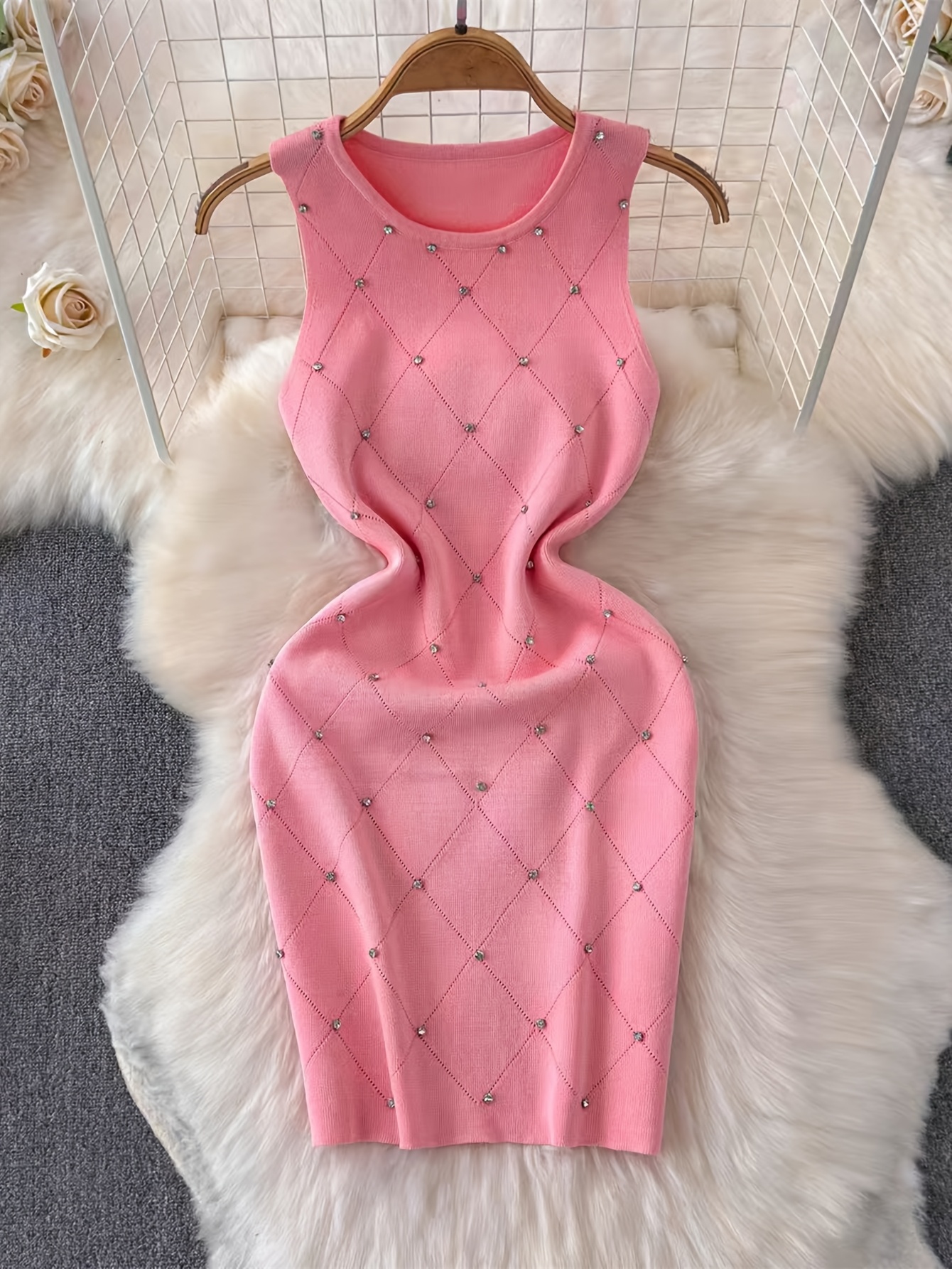 pink tight dresses sold on Temu Canada