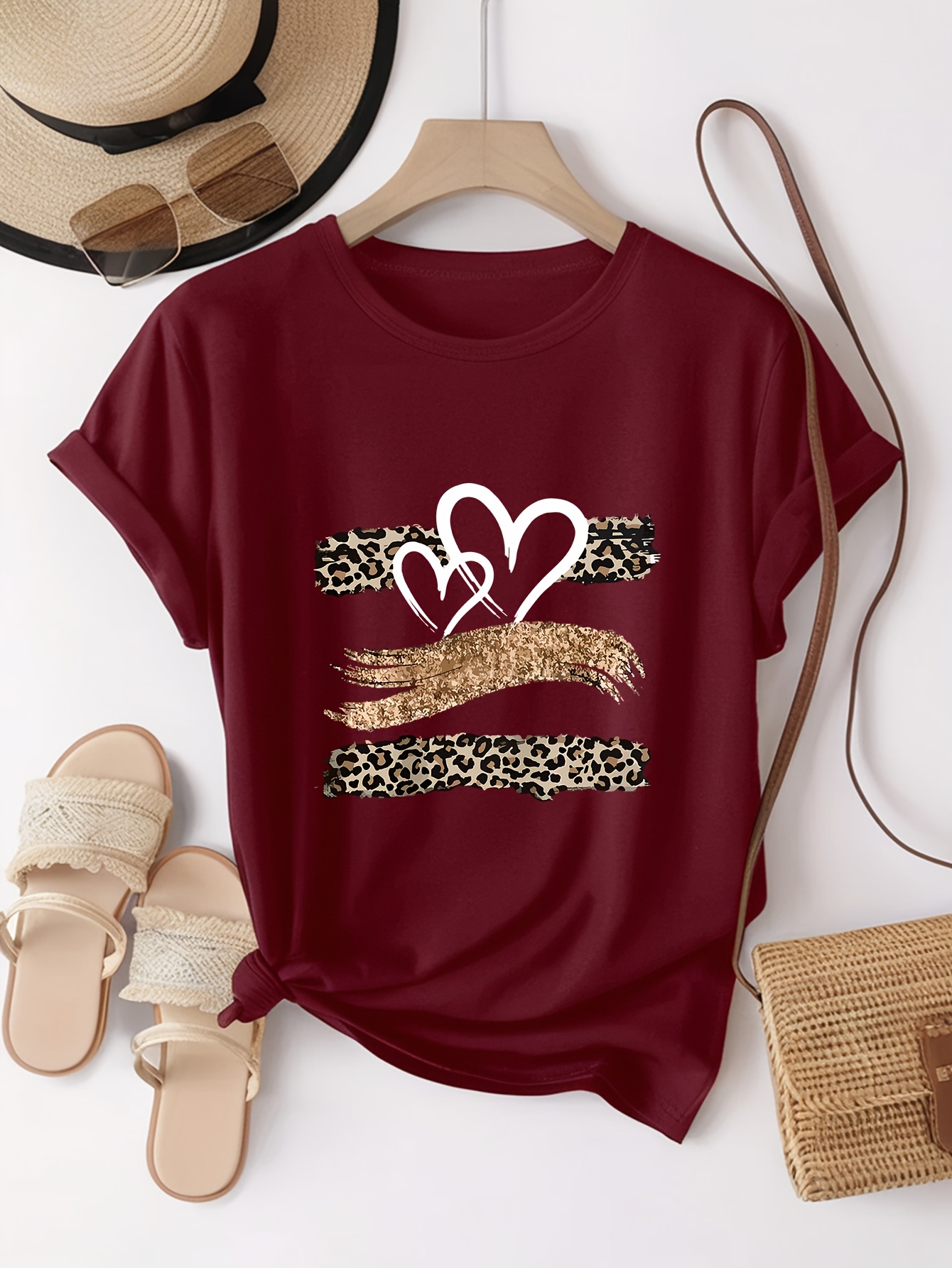 Leopard Print Heart Glitter-themed Pattern Print, Fashionable Breathable T-shirt, for Family Travel,, Casual S, Daily Commutes, Matching Outfits for Sisters, Versatile T-shirt 30057