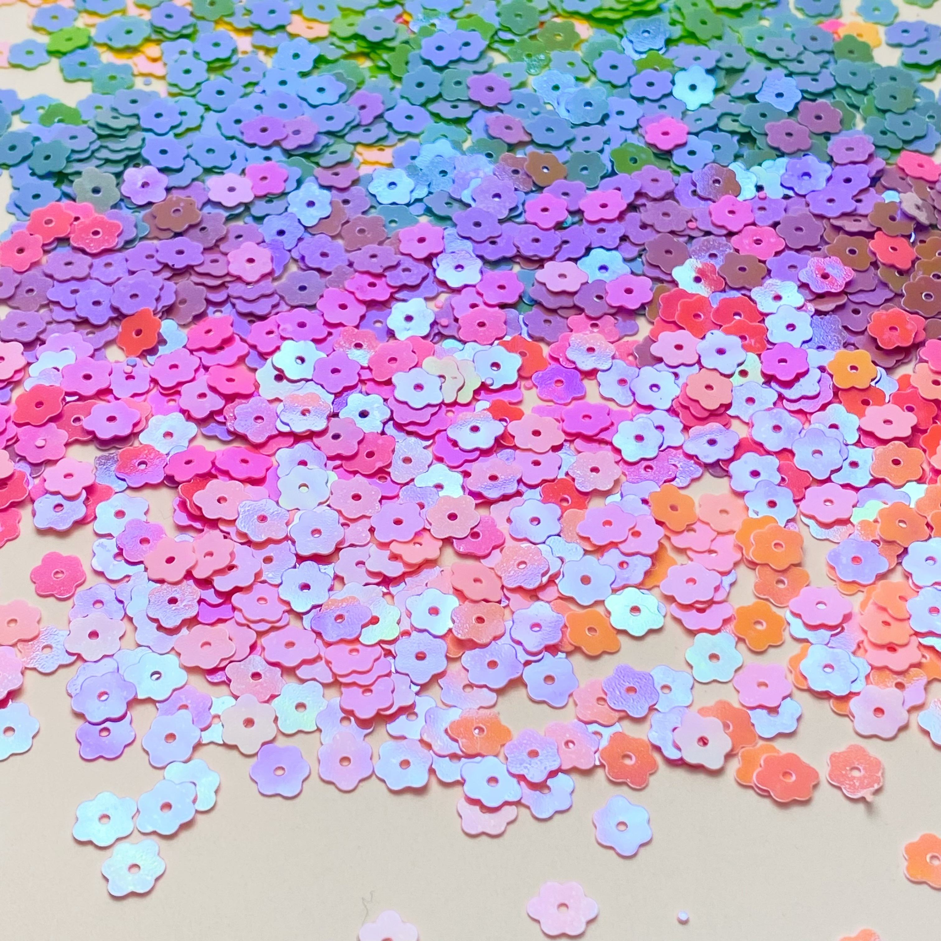 

800pcs Flower Sequins For Crafts, 6mm Multicolor Pvc Confetti For Diy Projects, Clothing, Wedding Dress, Dance Costumes Accessories