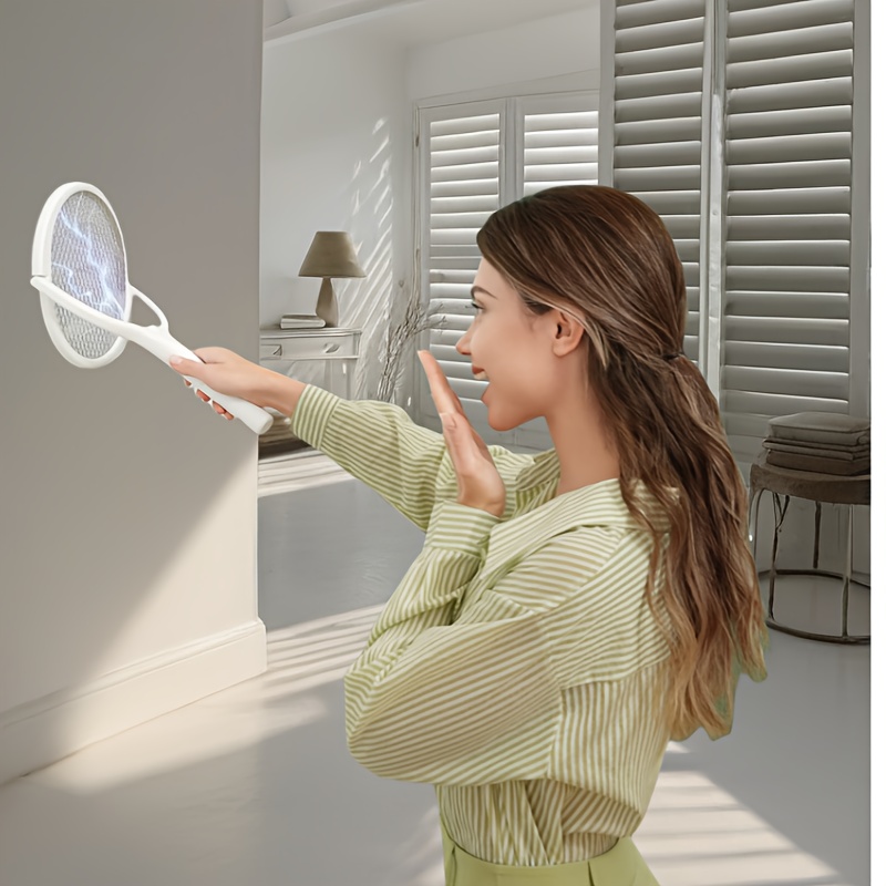 2 in 1 6 in 1 1pc rotating head rechargeable mosquito swatter with telescopic extension rod electric fly swatter racket insect repellent racket indoor insect and fly repellent device insect and fruit fly repellent device Product details 4