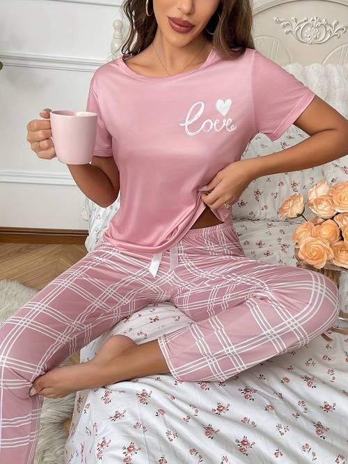 casual womens pink pajama set