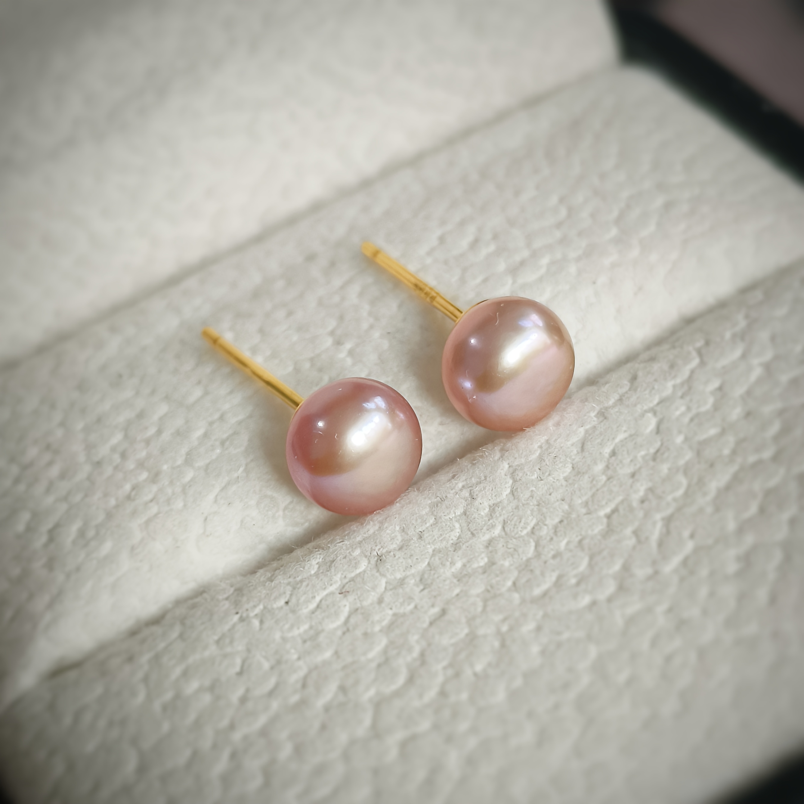 Image of 2pcs 0.65cm Deep Purple Natural Freshwater Pearls S999 Pure Silvery Earrings For Women Plated With To Prevent Allergies