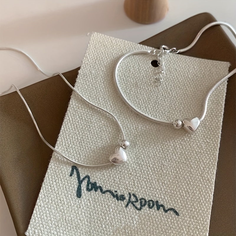 Conjunto de Collar y Pulsera de Cuentas de Amor de 2 piezas | Joyería Elegante de Aleación, Plateado, Lindo y Dulce, Perfecto para Uso Diario, Regalos y Vacaciones