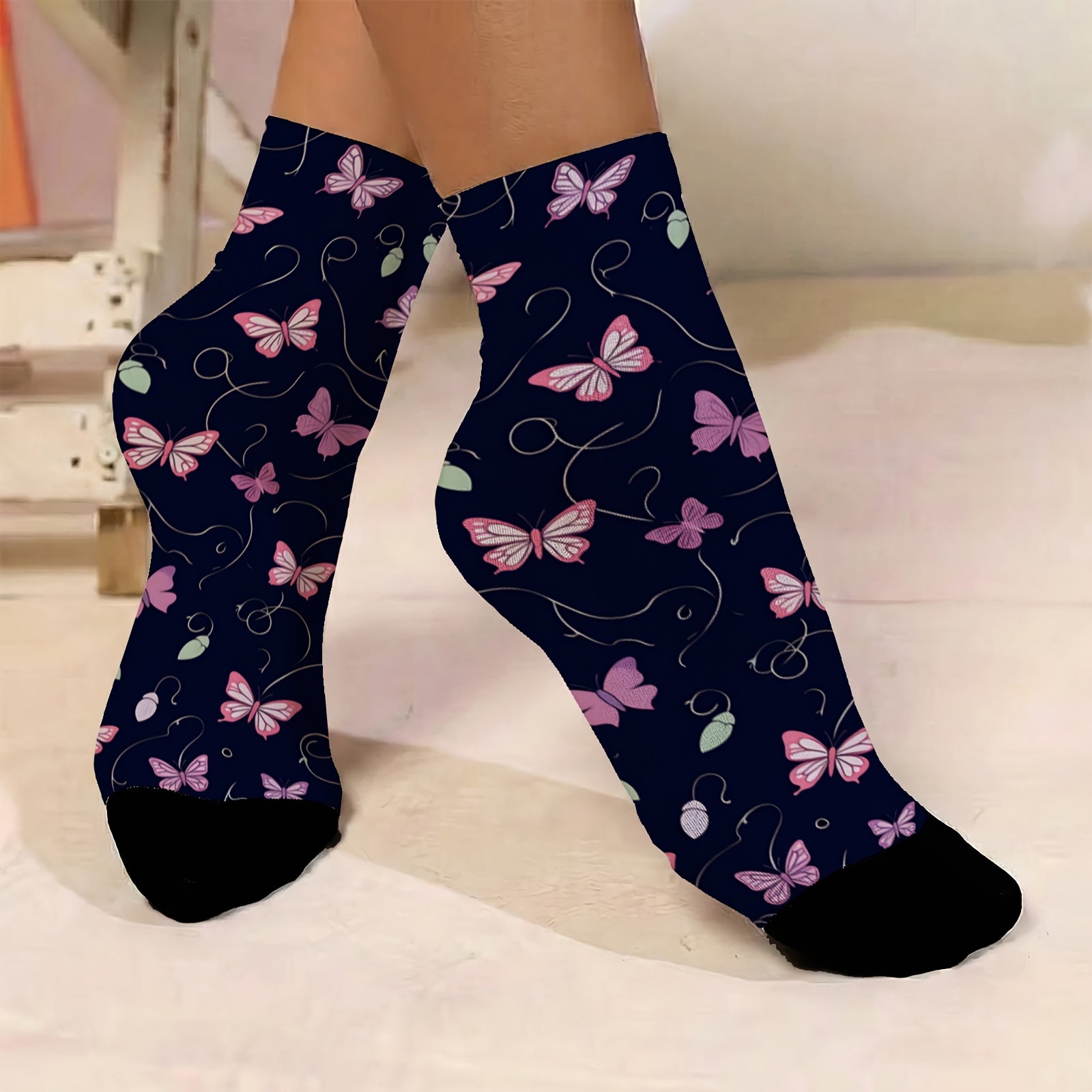 TEMU 1 Pair Of Women's Thin Ankle Socks With A Dancing Pattern, Featuring An Purple And . New, Fashionable, And Versatile For Casual And Formal