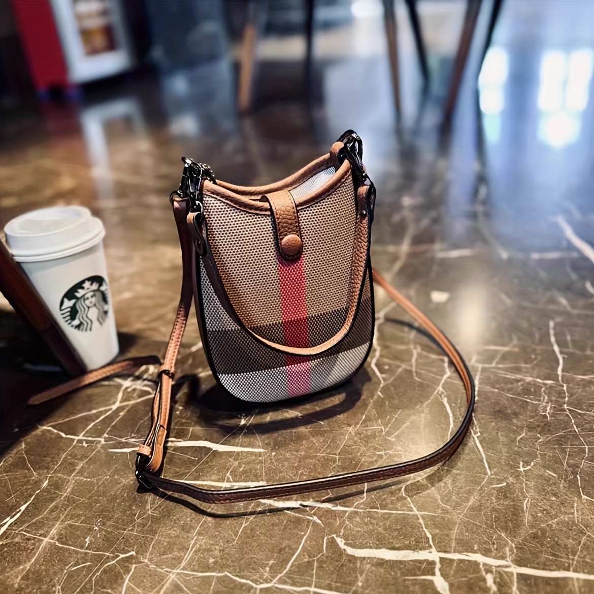 Image of European And Genuine Leather Crossbody Small Bag 2025 New Style Cowhide Mini Bag High-end Checkered Bag Large Phone Bag