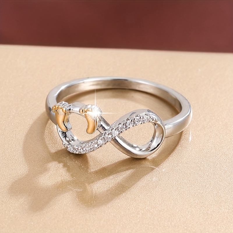 Women's Elegant Golden-Tone Chic Toe Ring with Zirconia