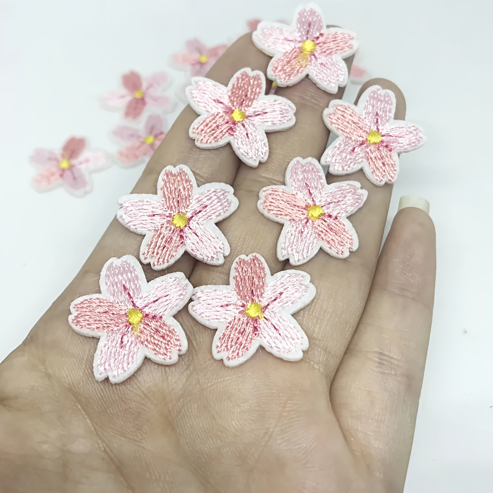 E-shop 10 Rosa Mini-Kirschblüten-Stoffaufnäher, Kleidungsdekoration Patch-Accessoires