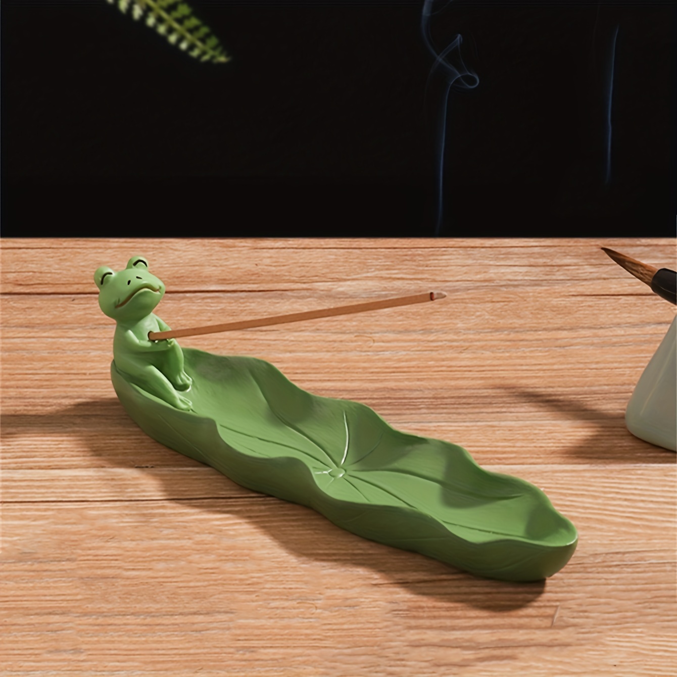 

1pc, Cartoon Frog Leaf Design Incense Stick Holder, Incense Burner, Craft Ornament For Spa, Yoga, Meditation, Home Decor, Room Decor, Gifts