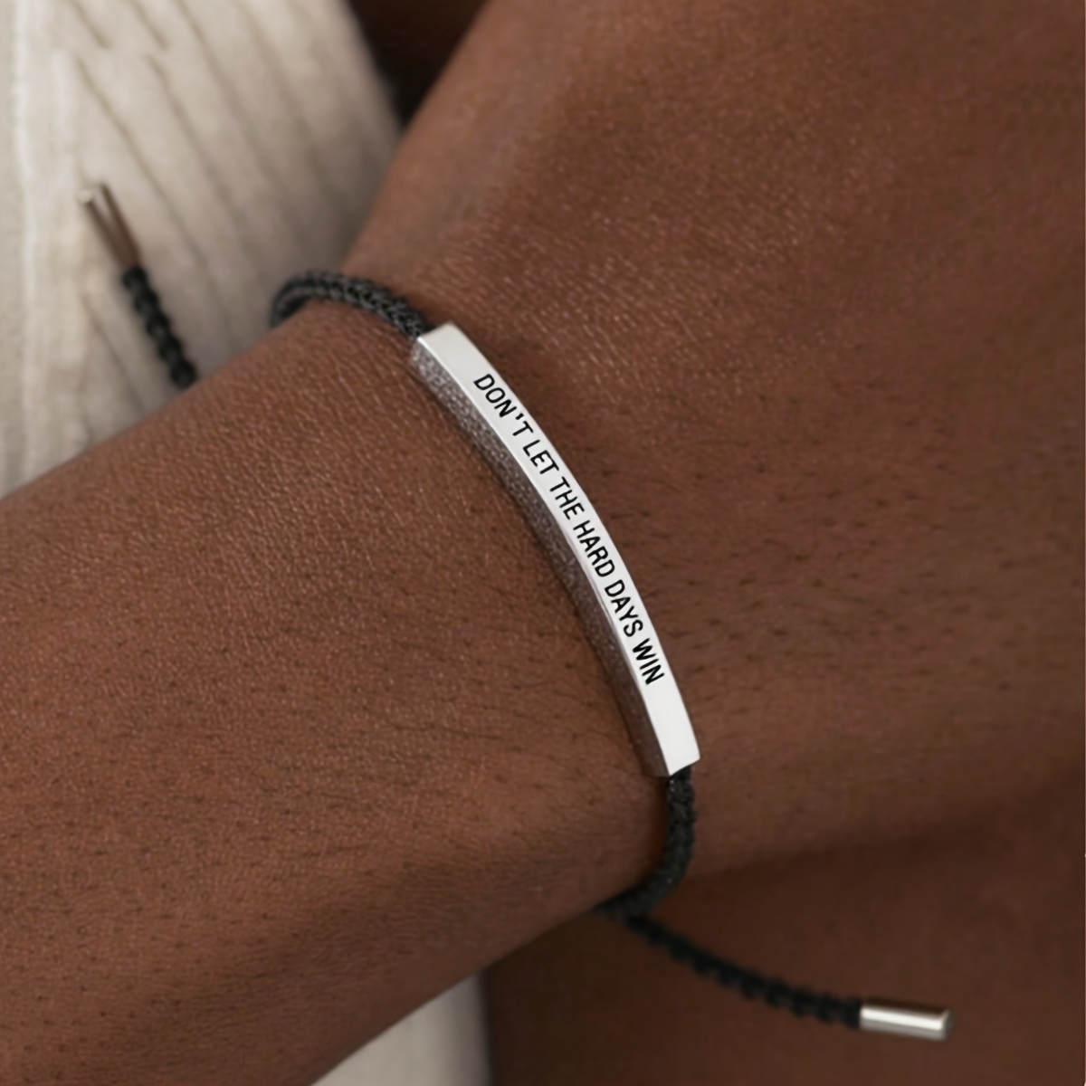 TEMU 1 Bracelet Tubulaire Extensible Personnalisé, Bijou en Acier Inoxydable 304 Gravée avec Nom – Cadeau Élégant et Minimaliste Unisexe pour Femme,