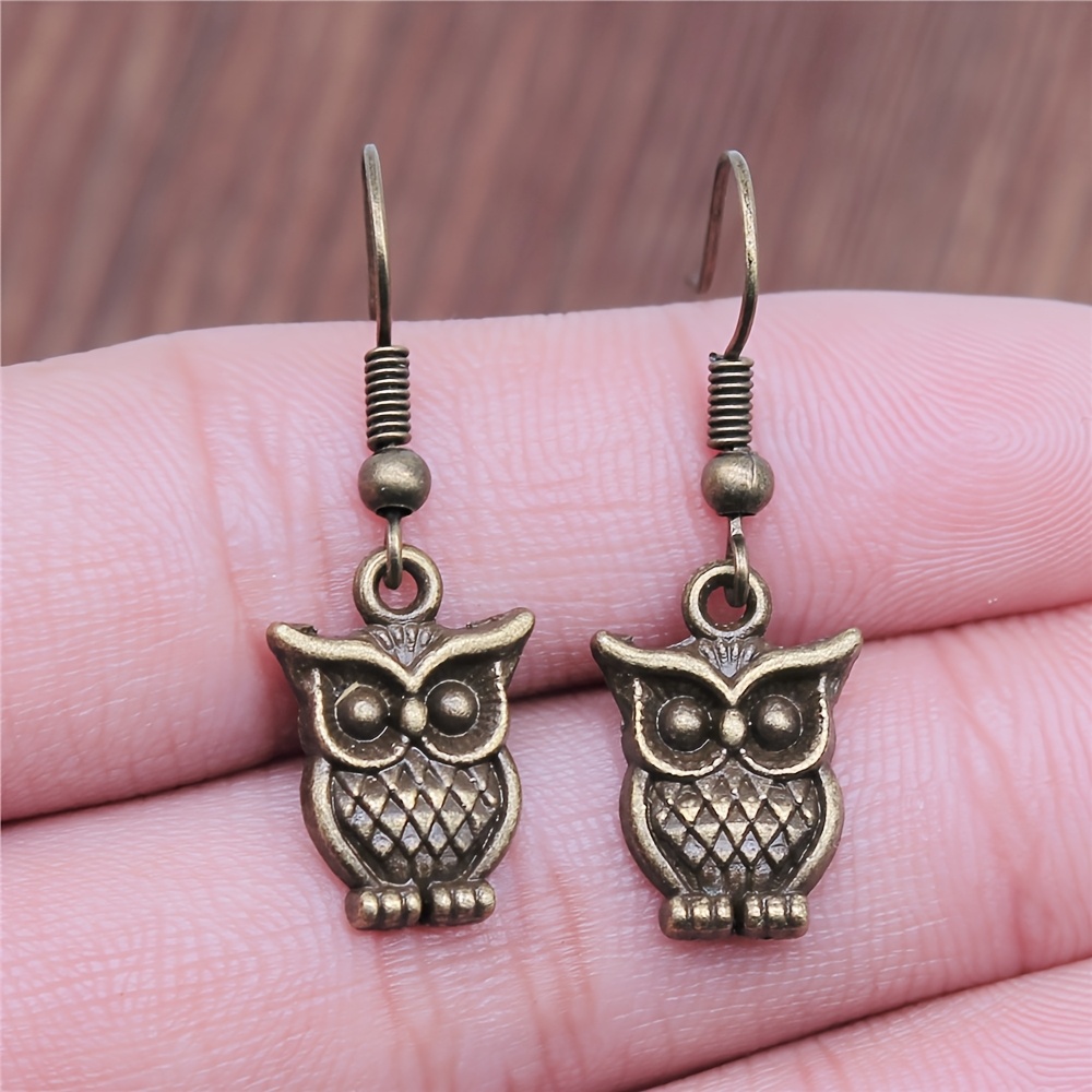 Women's Vintage-Style Owl Earrings