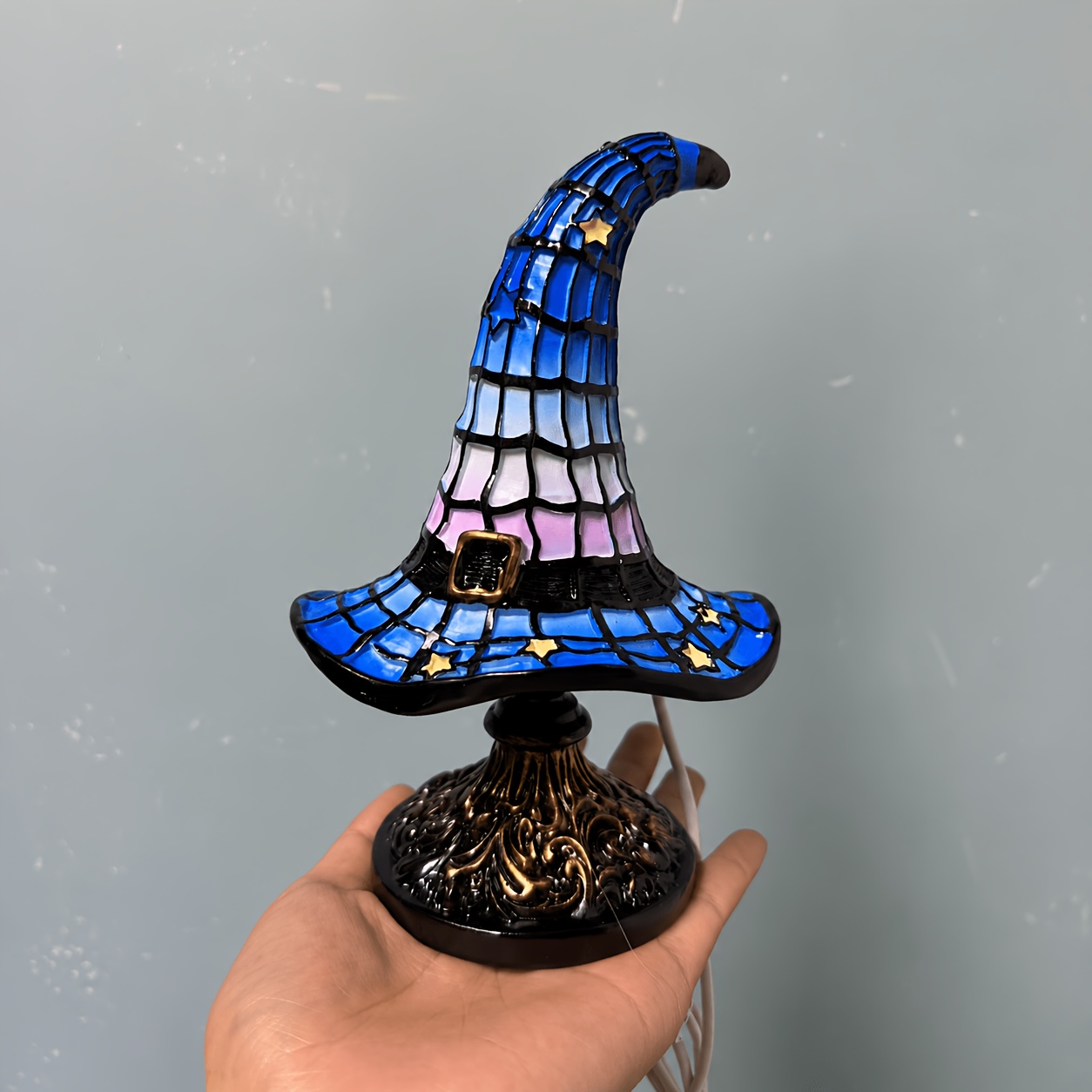 TEMU 1 pieza de adorno de figura de Tiffany de vidrio manchado estrellado, pieza de decoración de Halloween gótico , adorno de artesanía de mesa con