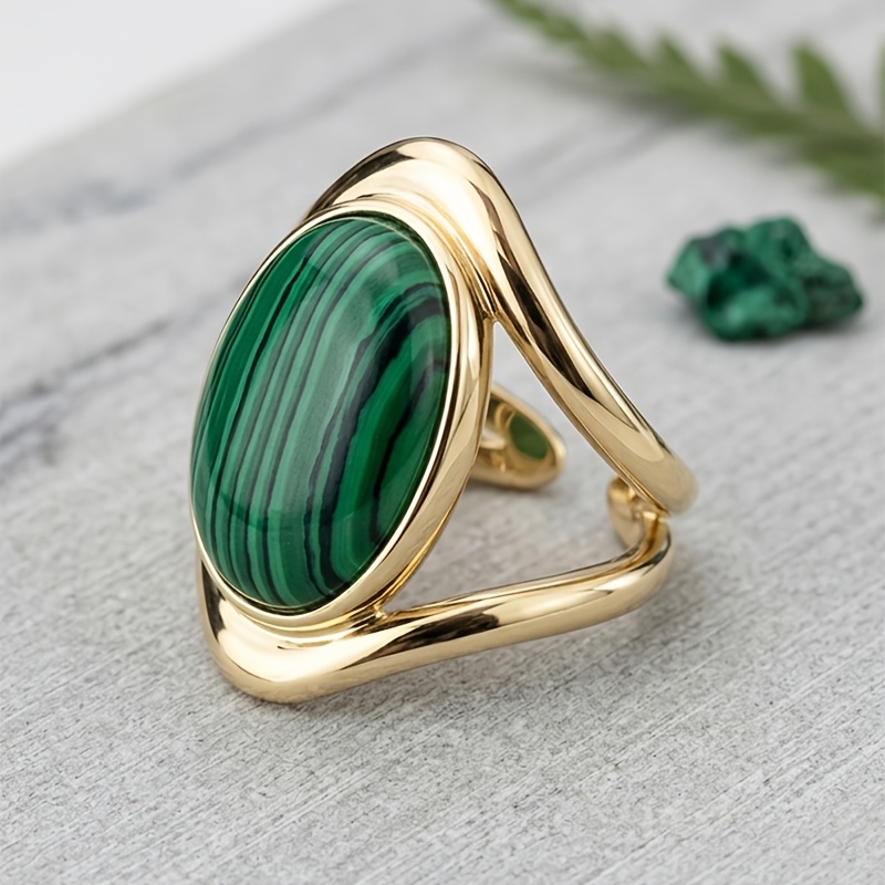 Vintage Style Oval Green Synthetic Zirconia Open Ring