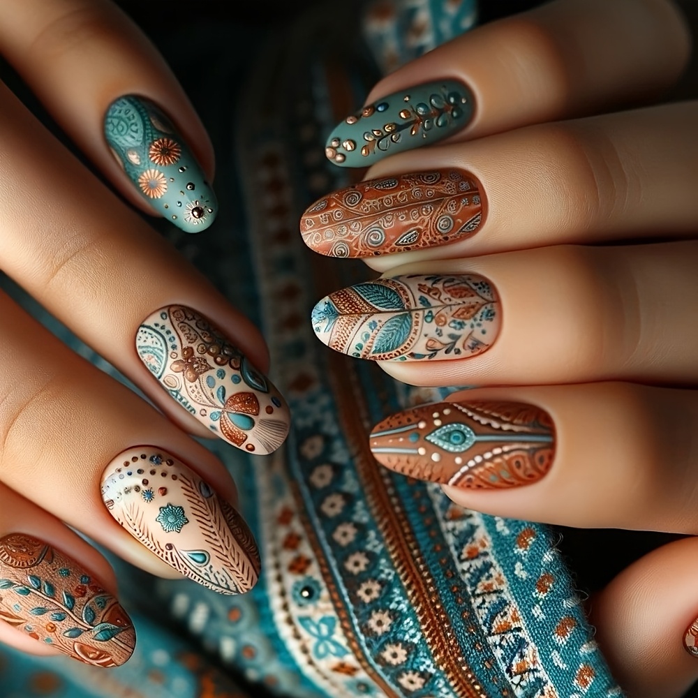 Image of 24pcs Autumn Winter Floral Mandala -on Nails Women's Medium Length Ethnic Style Wearable Nails ' Daily Matching Outing Party Nail Pieces