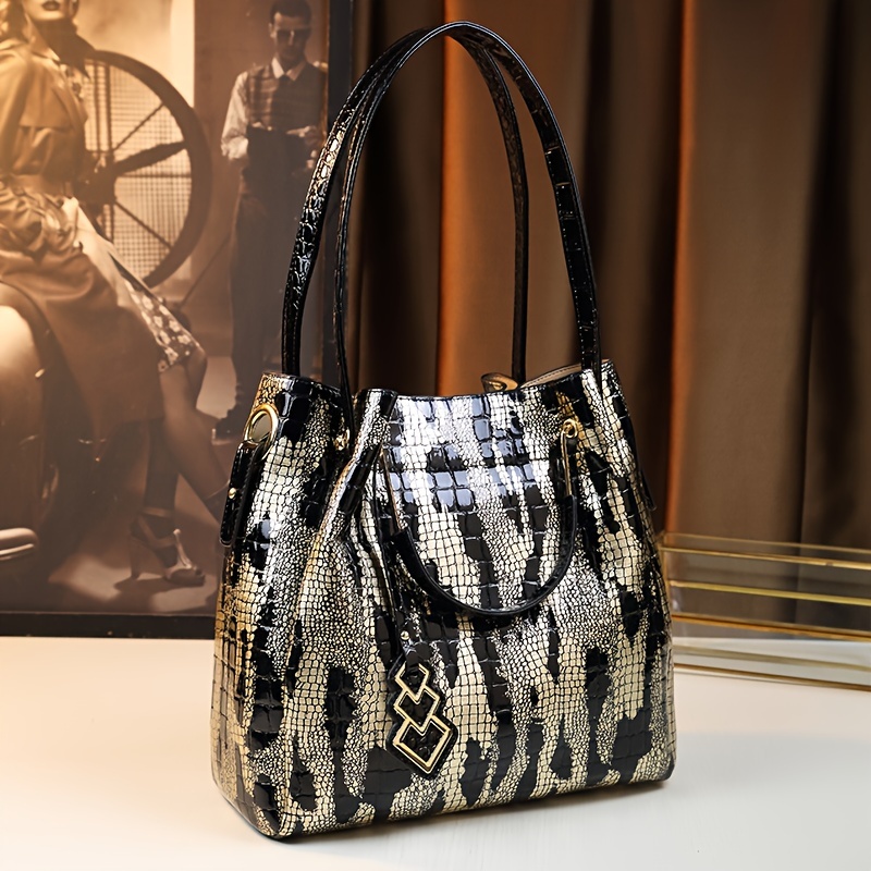 

Luxury Snakeskin Pattern Handbag, Fashion Glossy Crossbody Bag, Elegant Top Handle Purse For Women