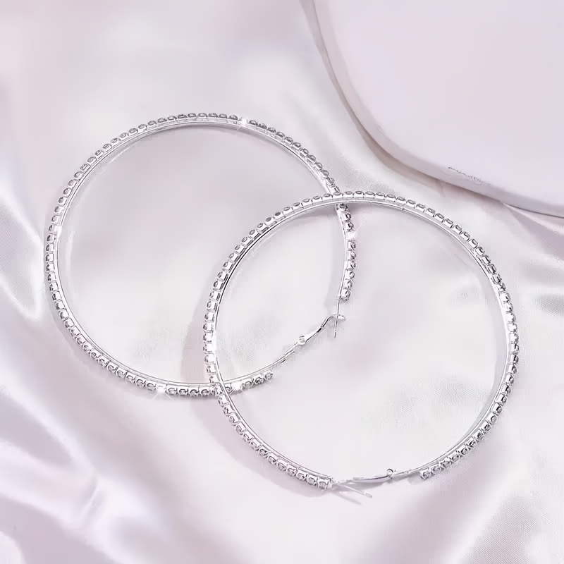 TEMU 1 Pair Of Women's Earrings With Retro Fashion, Light Luxury, High Texture, Elegant Fashion, Niche Design, High-end Feel, Large Circular Earrings