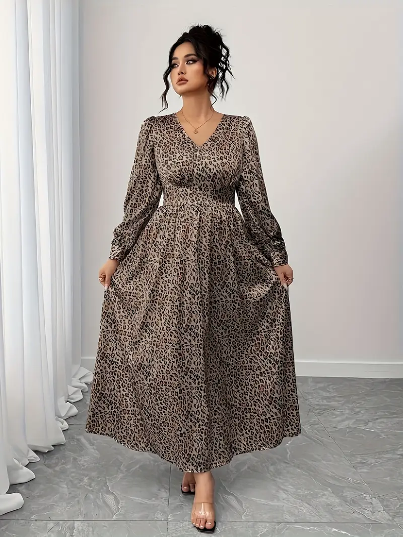 leopard print bridesmaid dresses Bridesmaids in Leopard Print Dresses