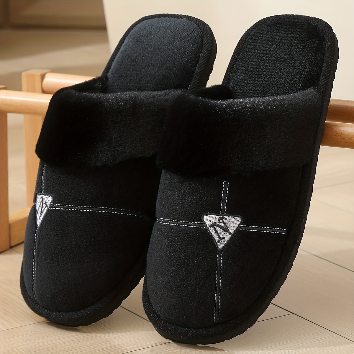 TEMU Men's Slippers, Autumn/winter Plush-lined Thick-soled Non-slip Home Slippers For Warmth, Indoor/outdoor Use, Unisex Couple's Slippers,