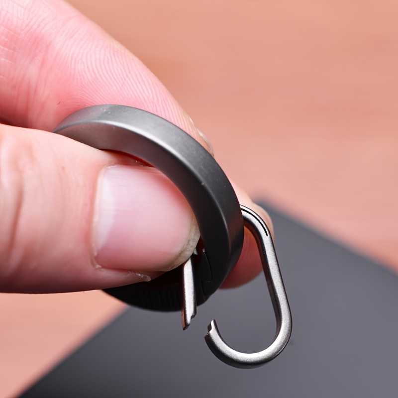 TEMU Titanium Alloy Key Chain, Men's Key Chain, Quick Hanging Edc Accessory, Lightweight Metal Key Chain, Suitable For Outdoor Camping And Hiking