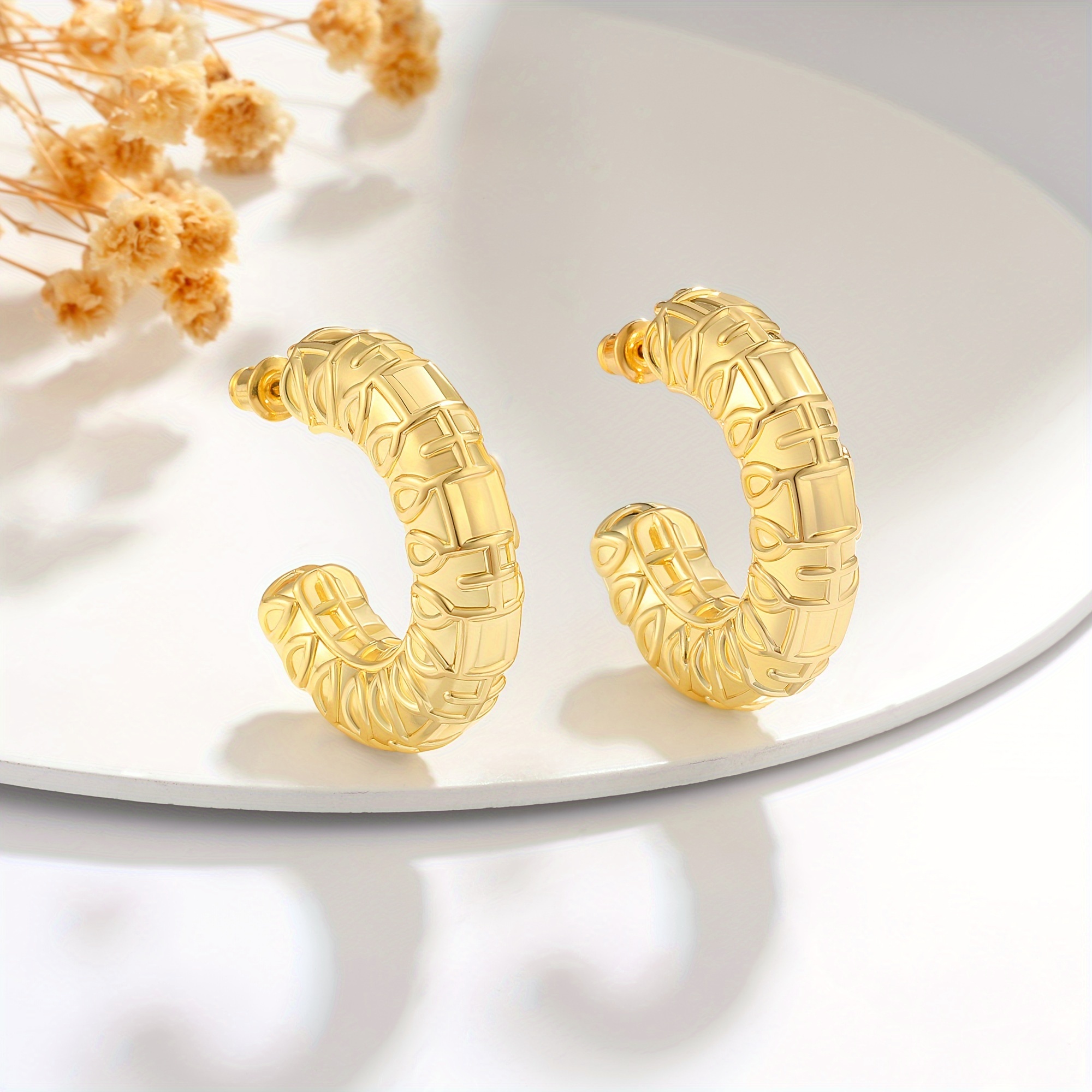 

Elegant 14k Gold-plated Chunky Hoop Earrings For Women - Hypoallergenic, Lightweight & Fade-resistant - & , Large Size, Fashion Jewelry