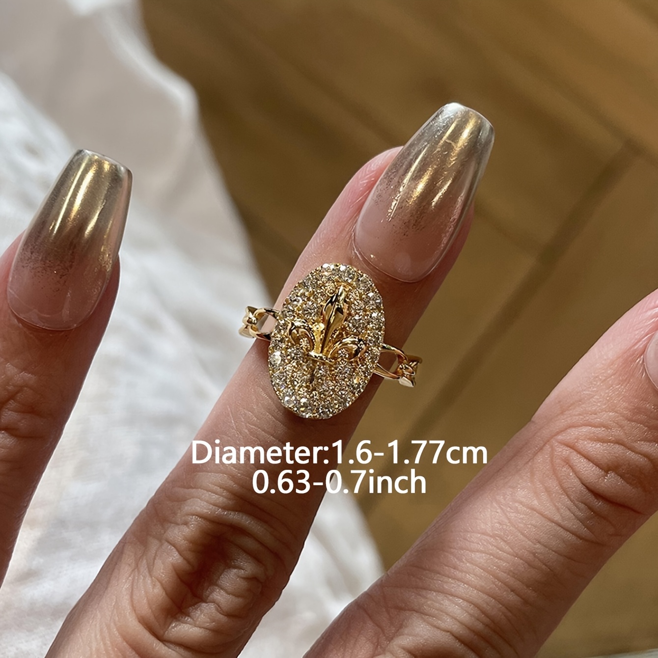 Women's Elegant Copper Geometric Oval Design Ring with Cubic Zirconia