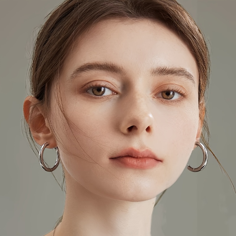 

1 Pair Women's Luxury Silvery Stainless Steel Hoop Earrings, French Style Lady Wedding Earrings, Daily Fine Jewelry, Gift Earrings