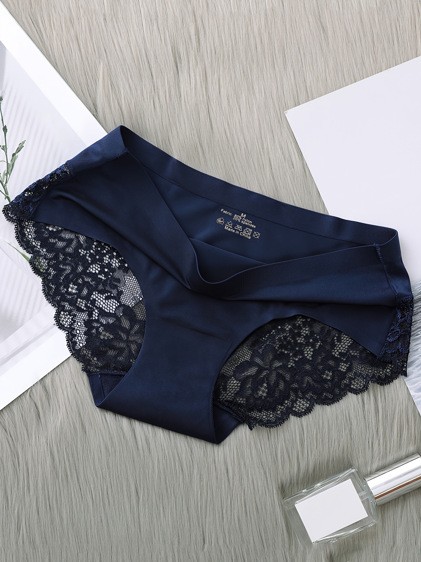 5-Pack Solid Color Briefs with Contrast Lace, Mid Rise, Sexy Style, Women'S Panties