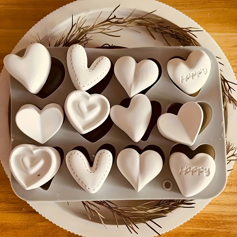 

Ensemble de Moules en Silicone en de Cœur avec Gaufrage "Happy" - Parfait pour la Résine, la Fabrication de Bougies ou de Savon - 12 Cœurs, Cadeau Idéal