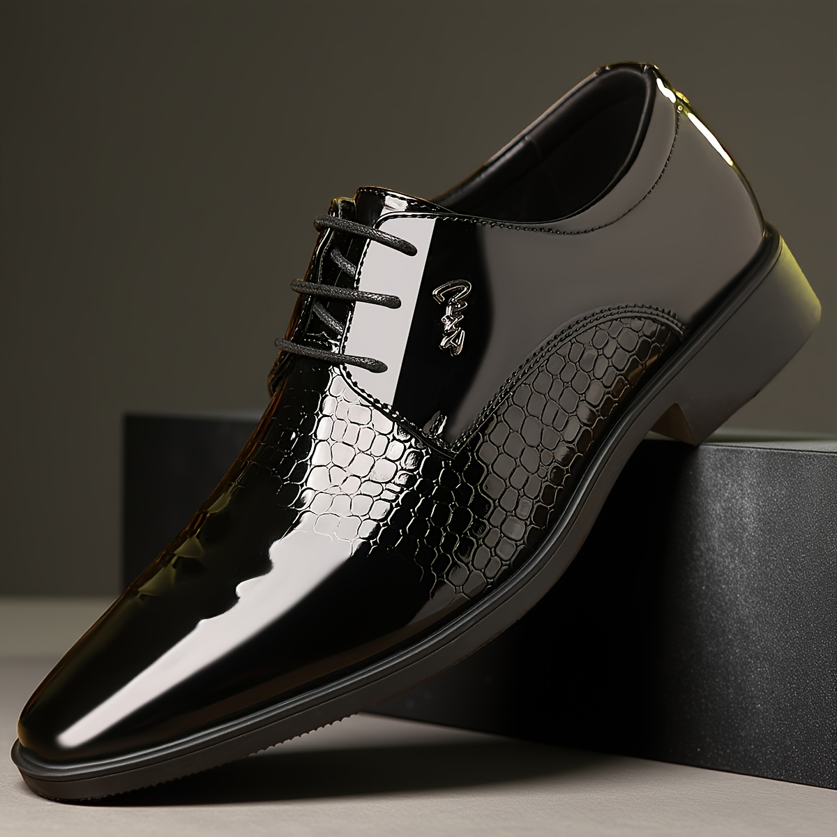 Image of Men's Suit Shoes Groom Flat Wedding Shoes Young Men' Dress Shoes Pointed Casual Wedding Shoes