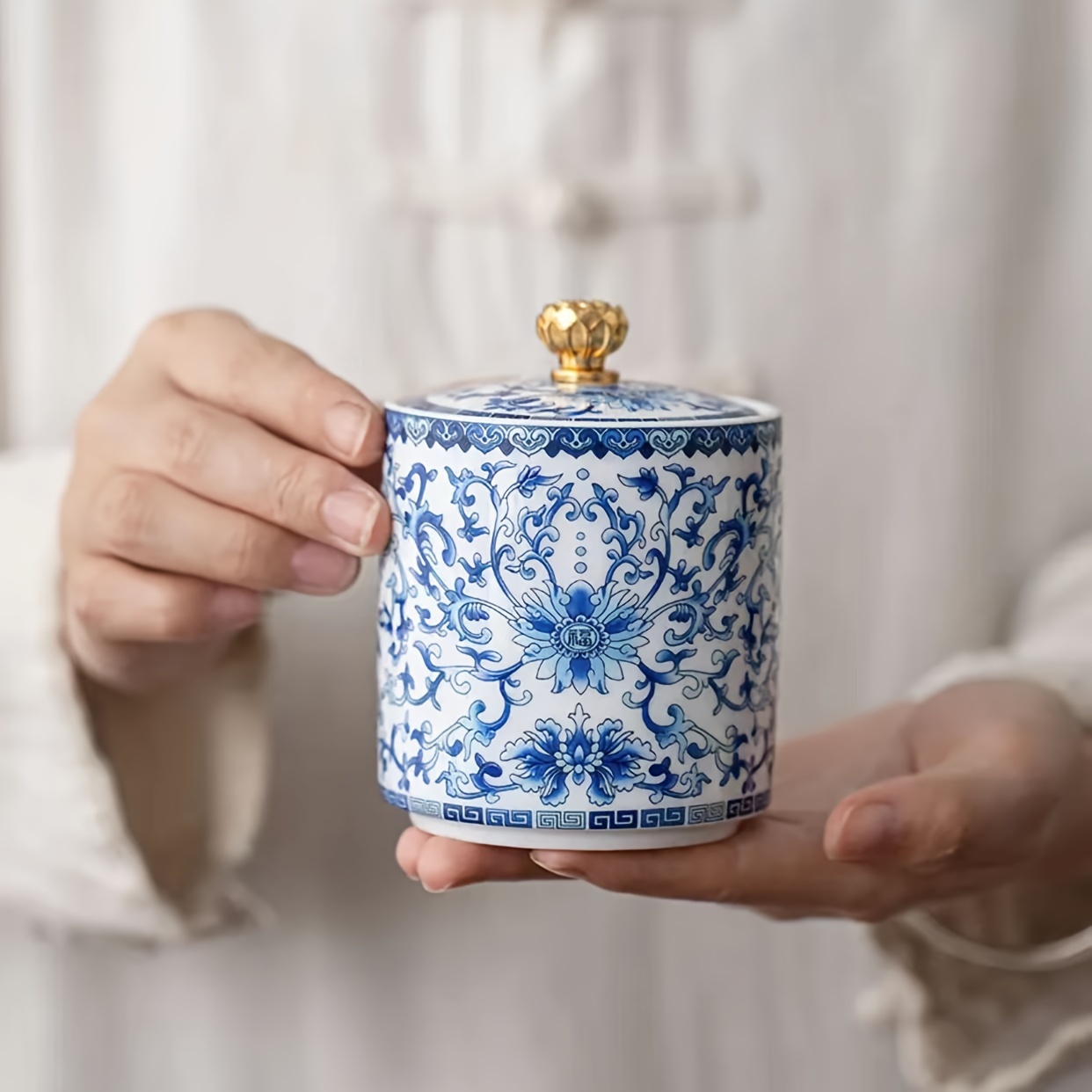 

Vintage Blue & White Porcelain Tea Canister - Ceramic Sealed Storage Jar For Coffee, Sugar, Spices | Reusable, Round Kitchen Organizer With Latch Lock