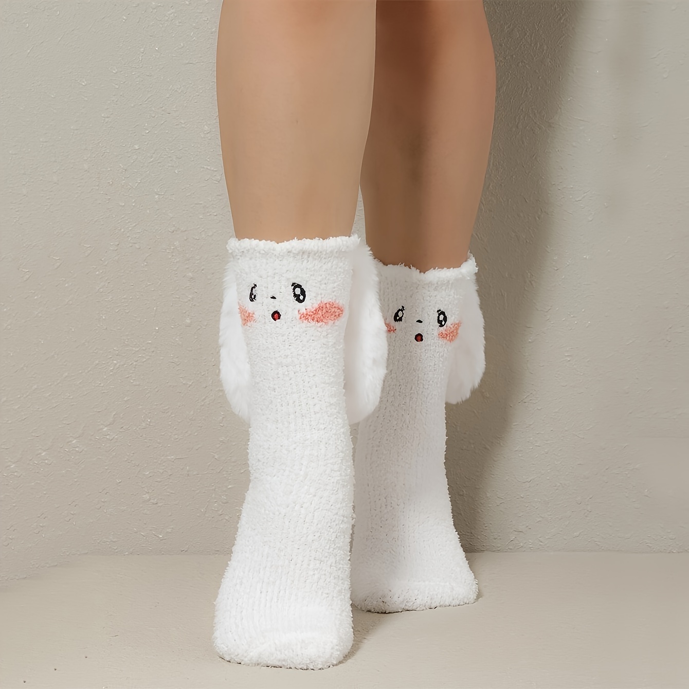 

Elegant Women's Cartoon Bunny Fuzzy Socks - Polyester Knit Fabric, 95% Polyester 5% Elastane, Hand Washable 1 Pair Warm Plush Ankle Socks For Indoor And Outdoor Use