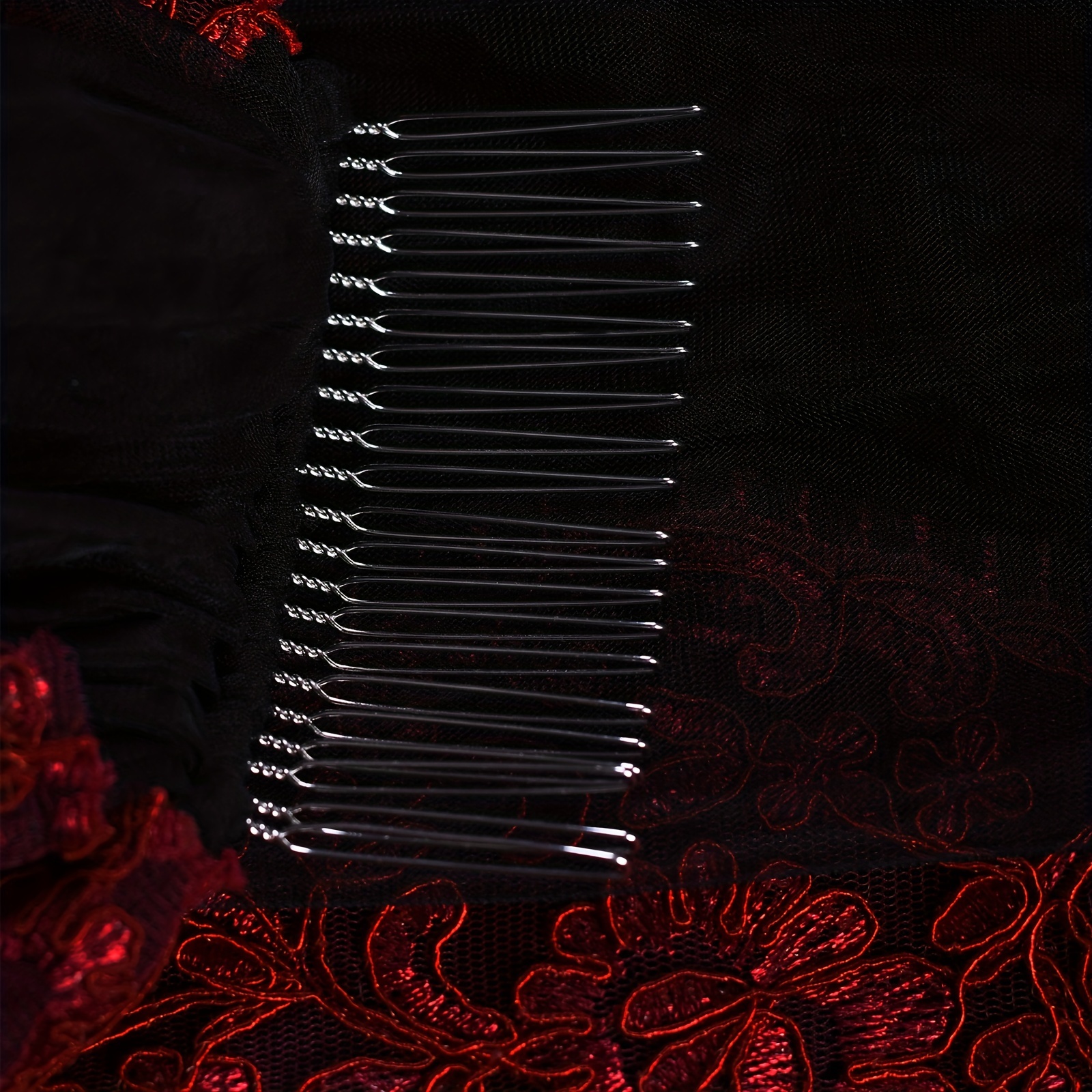 элегантная свадебная вуаль с гребнем   длинный черный бордовый вышитый дизайн   свадебный аксессуар для женщин детали 4