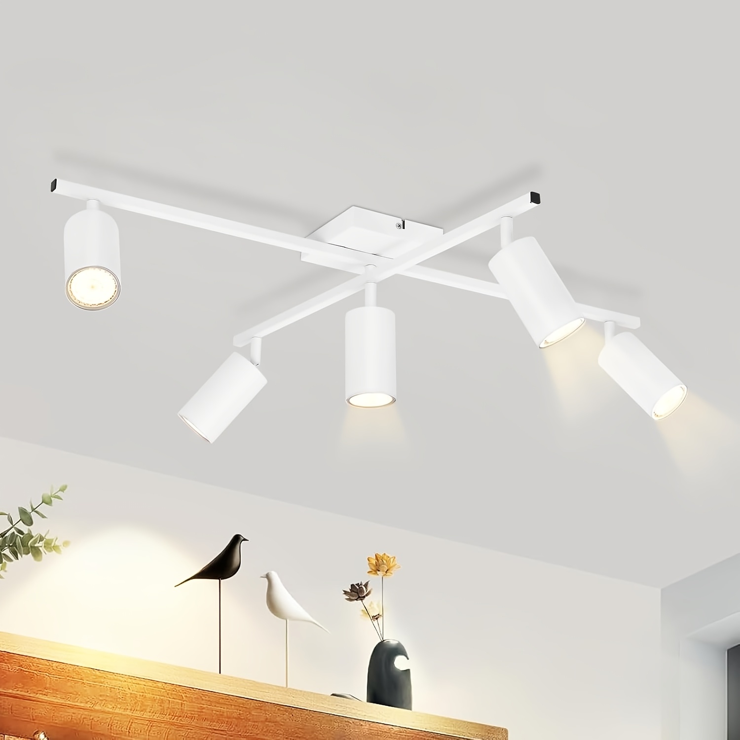 Image of Modern Ceiling Spotlight With 5 Gu10 Bulbs, Designed For Kitchens And Living Rooms, Featuring A 350° Rotation. Ideal For Dining Areas, But Bulbs Are Sold Separately