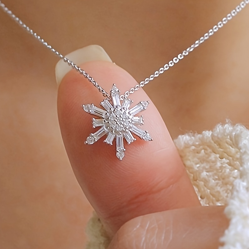 TEMU 1pc Women's Fashion Pendant Necklace Elegant Sparkling Synthetic Zirconia Snowflake Pendant Necklace Daily Party Accessory Christmas Gift