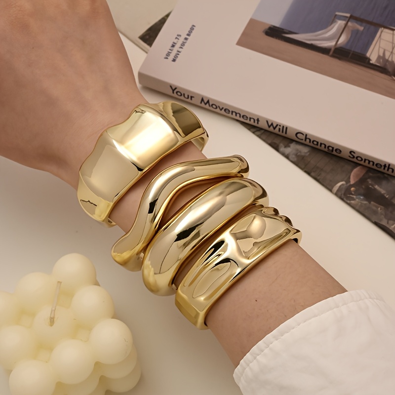 Image of 4pcs/set Fashionable Elegant Hexagonal Bracelet Set, Suitable For Daily Life, Banquets/parties, Travel, Vacation, Beach Sunbathing, Holidays, Etc