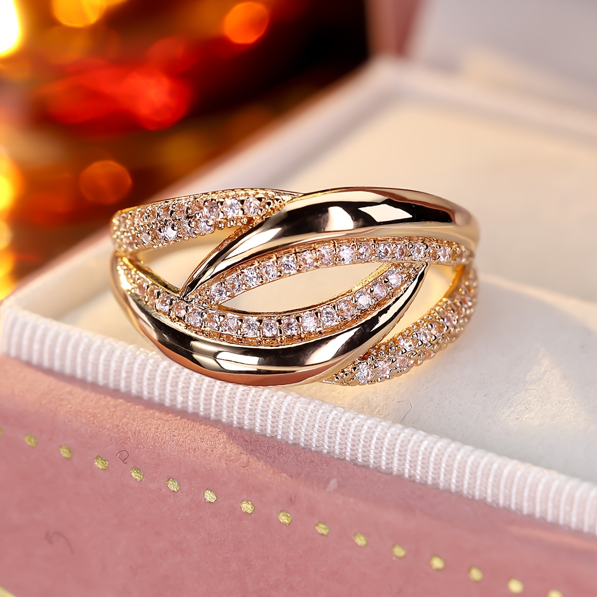 TEMU Anello da donna con design a croce simmetrica a linee geometriche, incastonato con zirconi sintetici